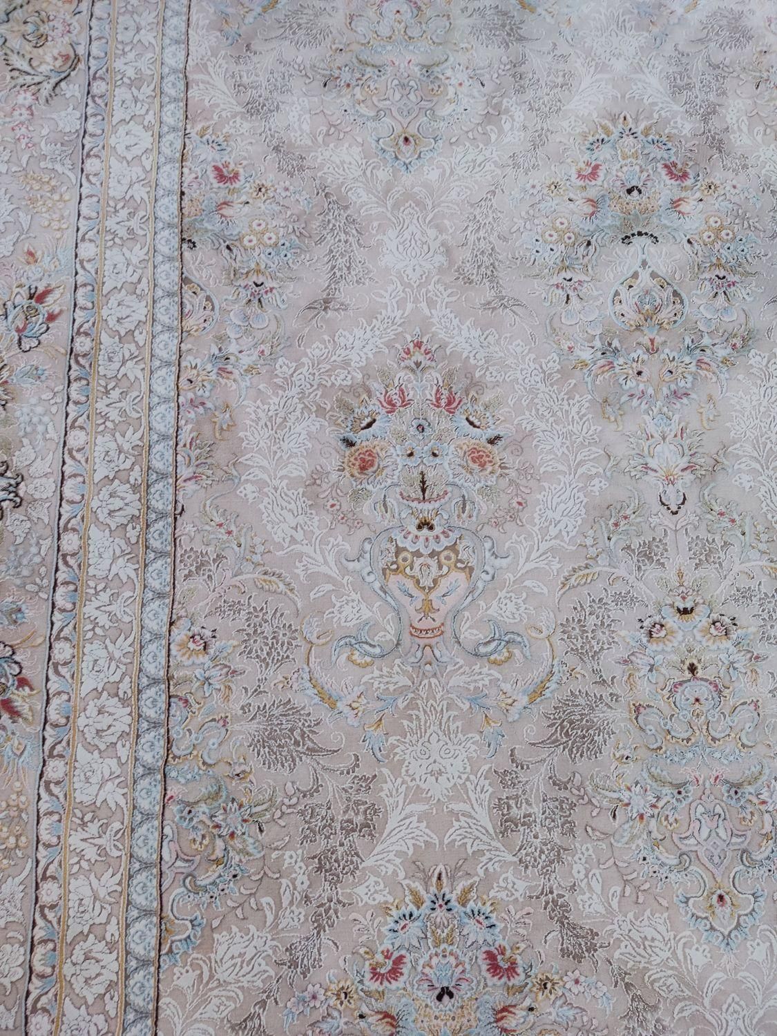 فرش 12متری 1200شانه تمیز مناسب جهیزیه بفروش میرسد|فرش|قم, نیروگاه|دیوار