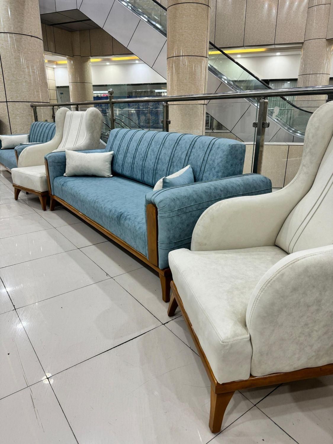 مبل راحتی /تعمیر مبل/ تعویض مبل /مبل قسطی|مبلمان خانگی و میز عسلی|شیراز, فخرآباد (دروازه کازرون)|دیوار