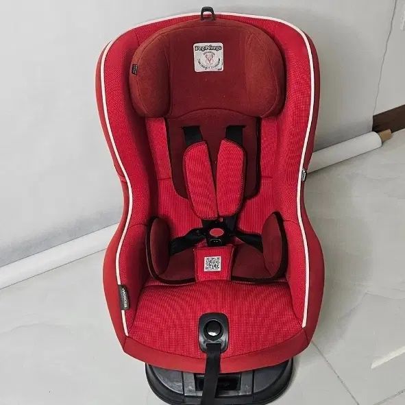 صندلی ماشین ایتالیایی برند ایمن peg perego|تخت و صندلی بچه|تهران, نیلوفر|دیوار