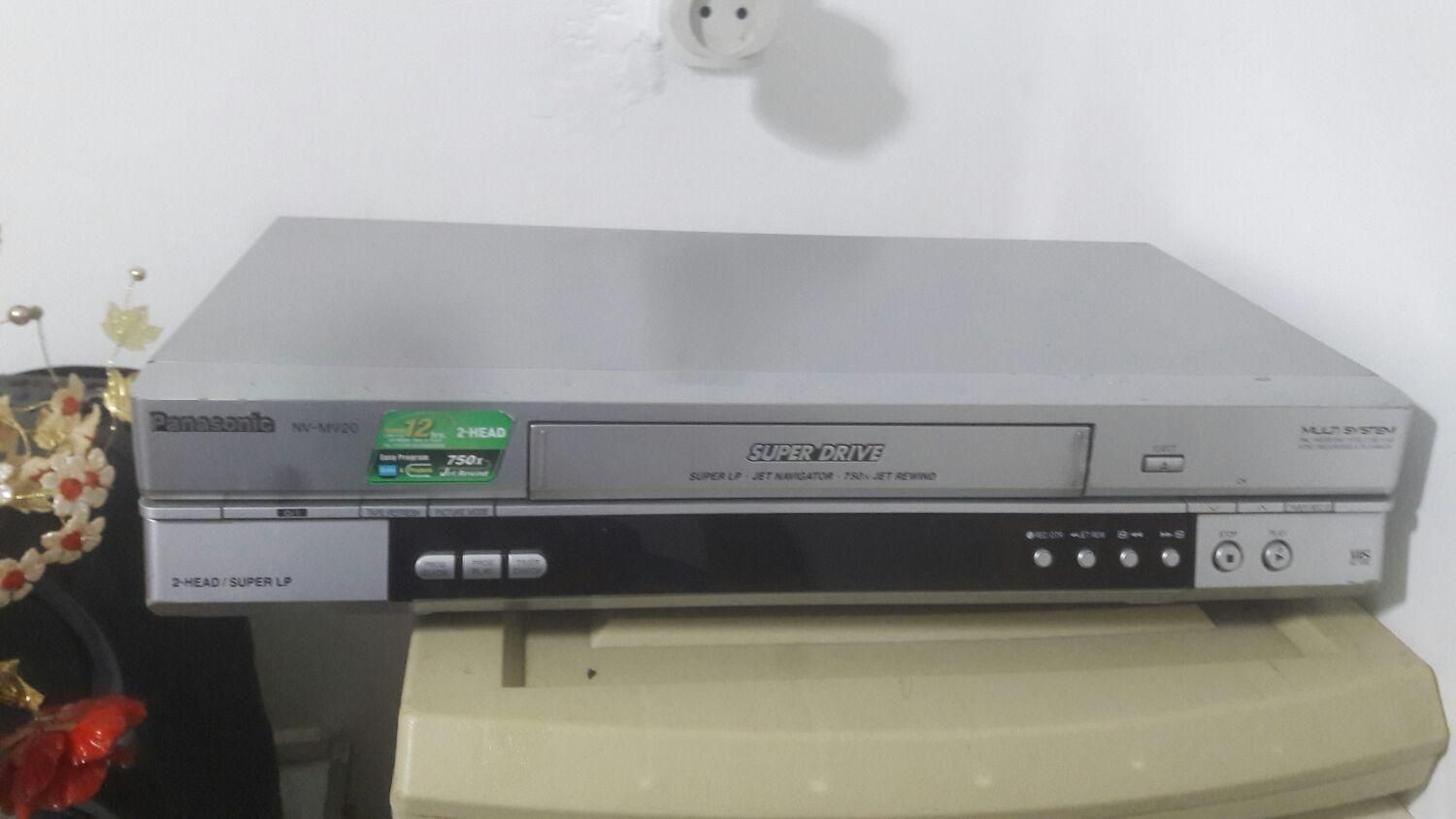 ویدیو پاناسونیک ژاپن اصل بدونه عییب|پخش‌کننده DVD و ویدیو|سقز, |دیوار