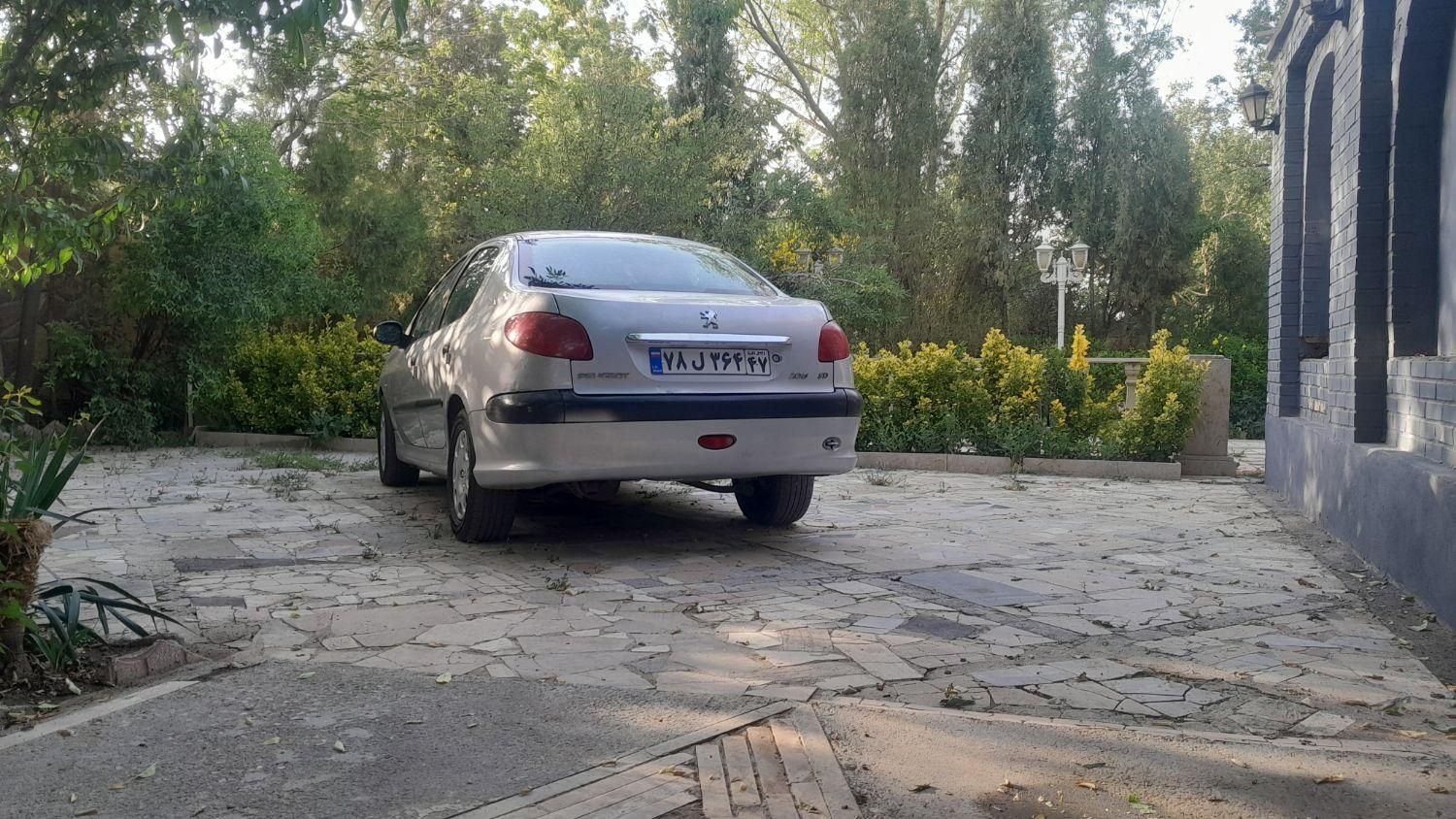 پژو 206 SD V8، مدل ۱۳۸۶|خودرو سواری و وانت|اراک, |دیوار