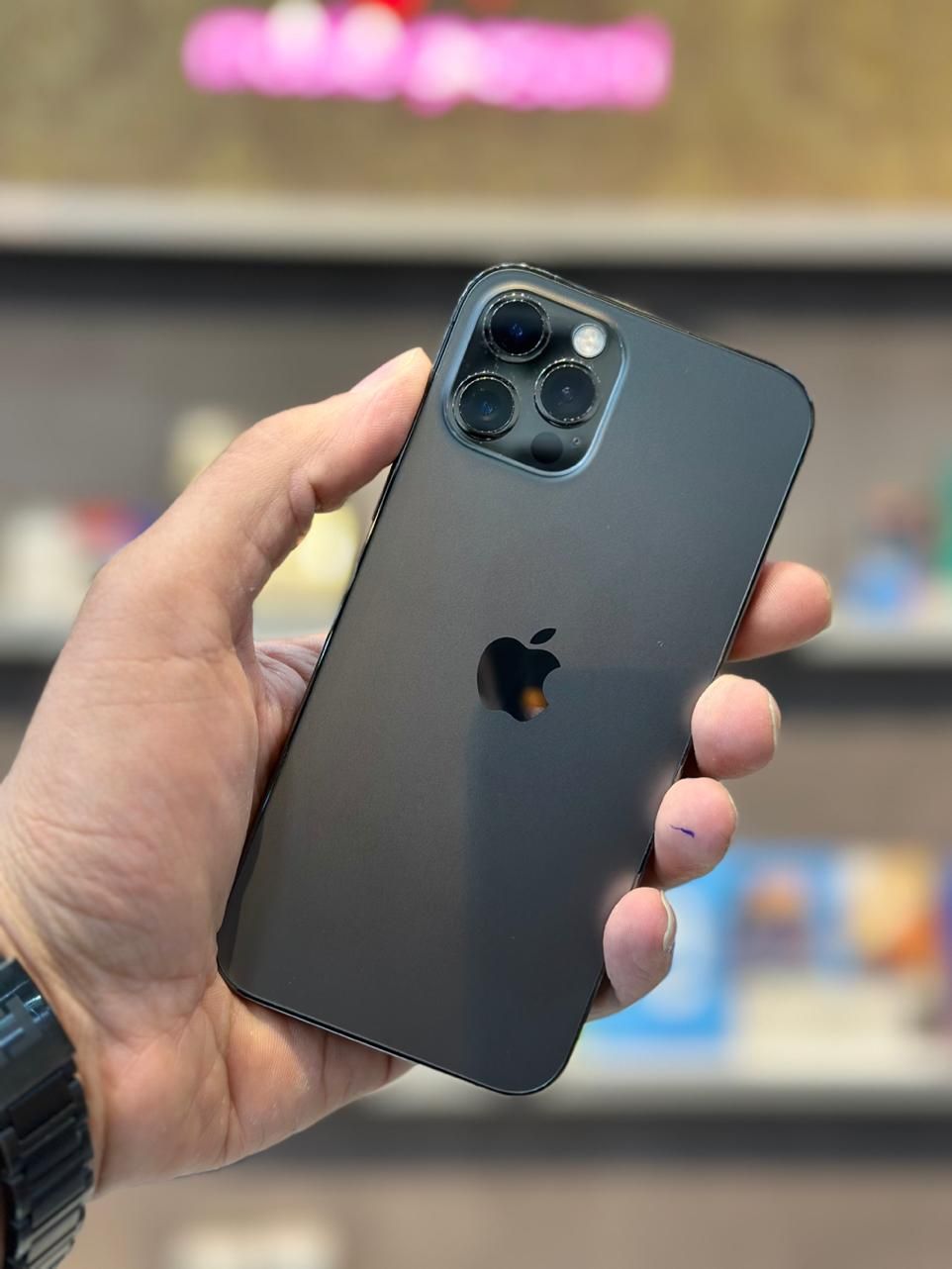 اپل iPhone 12 Pro با حافظهٔ ۵۱۲ گیگابایت|موبایل|رفسنجان, |دیوار