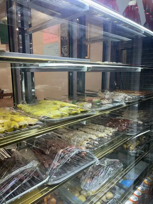 نیرو کار|استخدام خدمات فروشگاه و رستوران|تهران, تهرانسر مرکزی|دیوار
