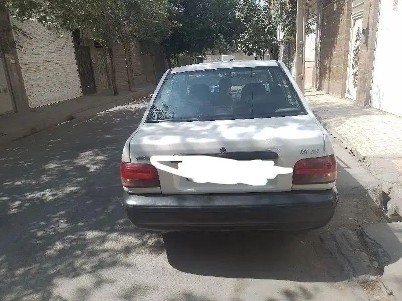 پراید ۱۳۱ سفید مدل ۹۰   روکش چرم تازه گزاشتم|خودرو سواری و وانت|مشهد, راهنمایی|دیوار