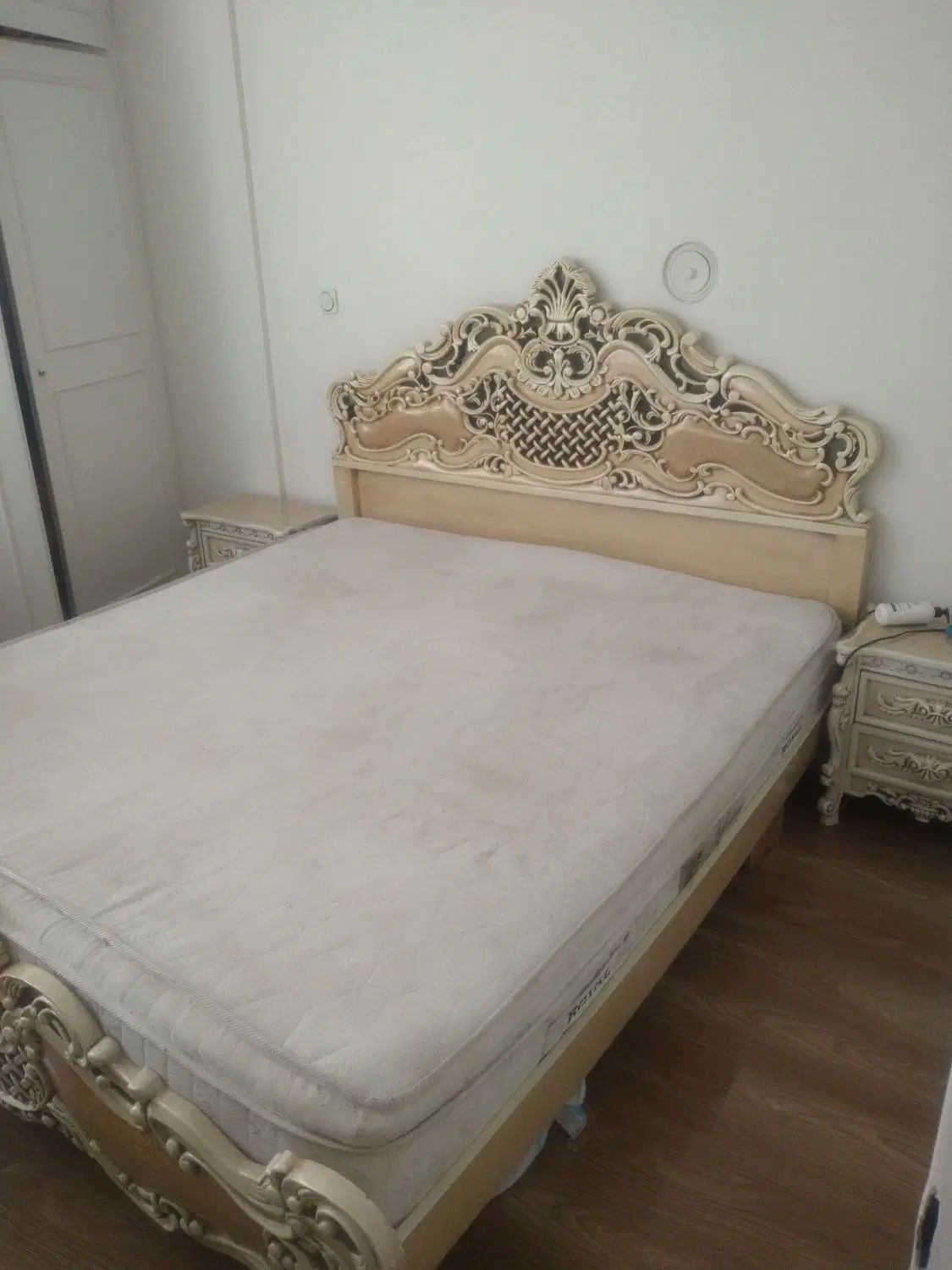 تخت دونفره و۱نفره همراه با خوشخواب ۴۰۰دستگاه|تخت و سرویس خواب|تهران, جابری|دیوار