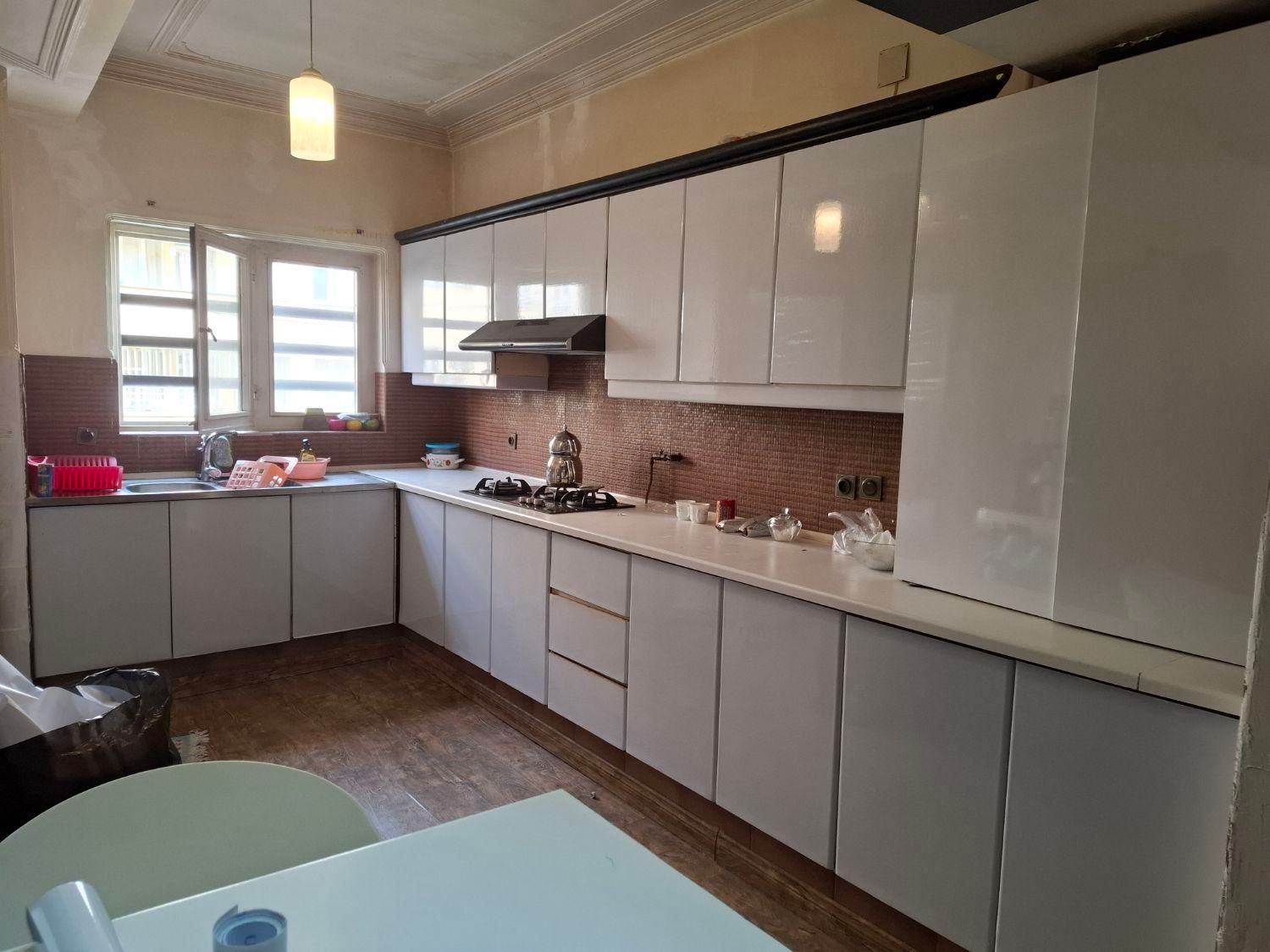 نصب تخصصی انواع مش و استیکر|خدمات پیشه و مهارت|شیراز, اصلاحنژاد|دیوار