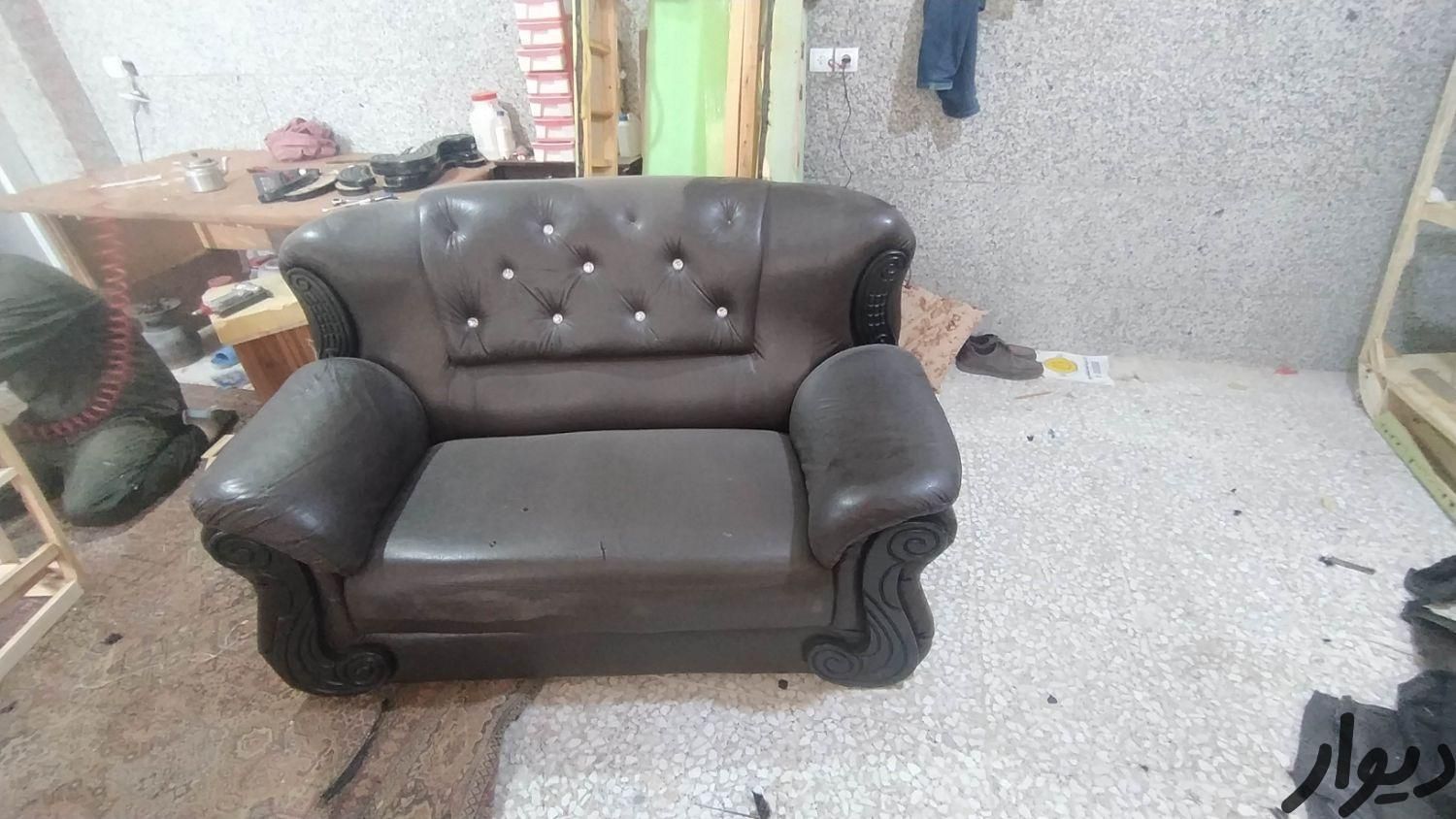 تعمیرات انواع مبلمان|خدمات پیشه و مهارت|زنجان, |دیوار