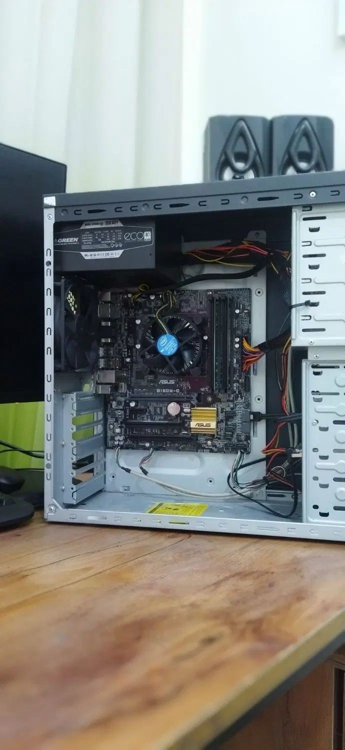 رایانه نسل هفتم DDR4 بسیار تمیز و کم کار|رایانه رومیزی|مشهد, امام رضا (ع)|دیوار