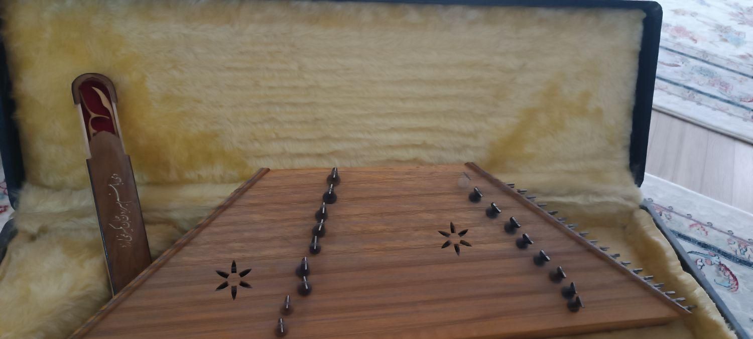 سنتور|سازهای سنتی|خرم‌آباد, |دیوار