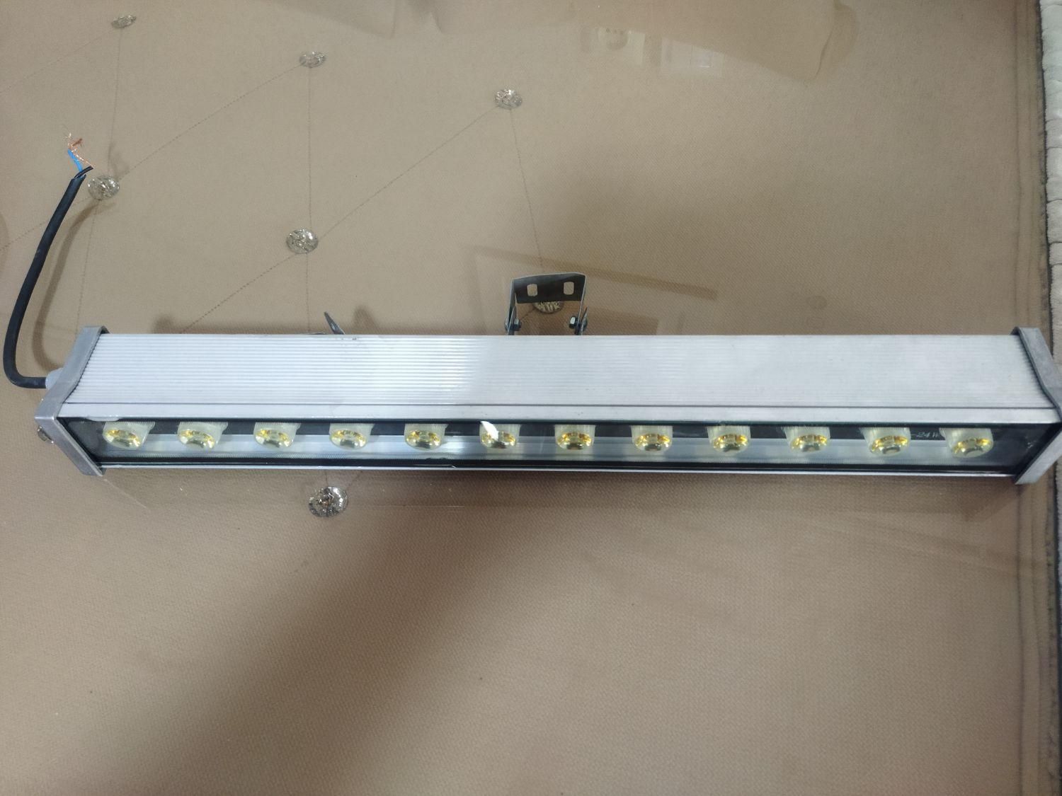 چراغ LED نمایشی ۲۴وات با بدنه آلومینیومی|ریسه و چراغ تزئینی|شاهرود, |دیوار