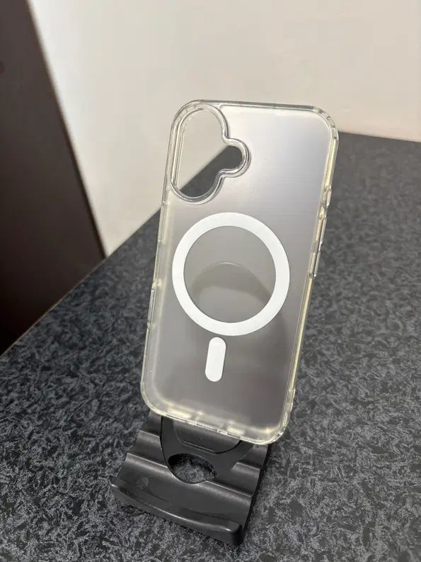 قاب آیفون ۱۶ نورمال iphone 16 normal|لوازم جانبی موبایل و تبلت|تهران, بوستان جنگلی لویزان|دیوار