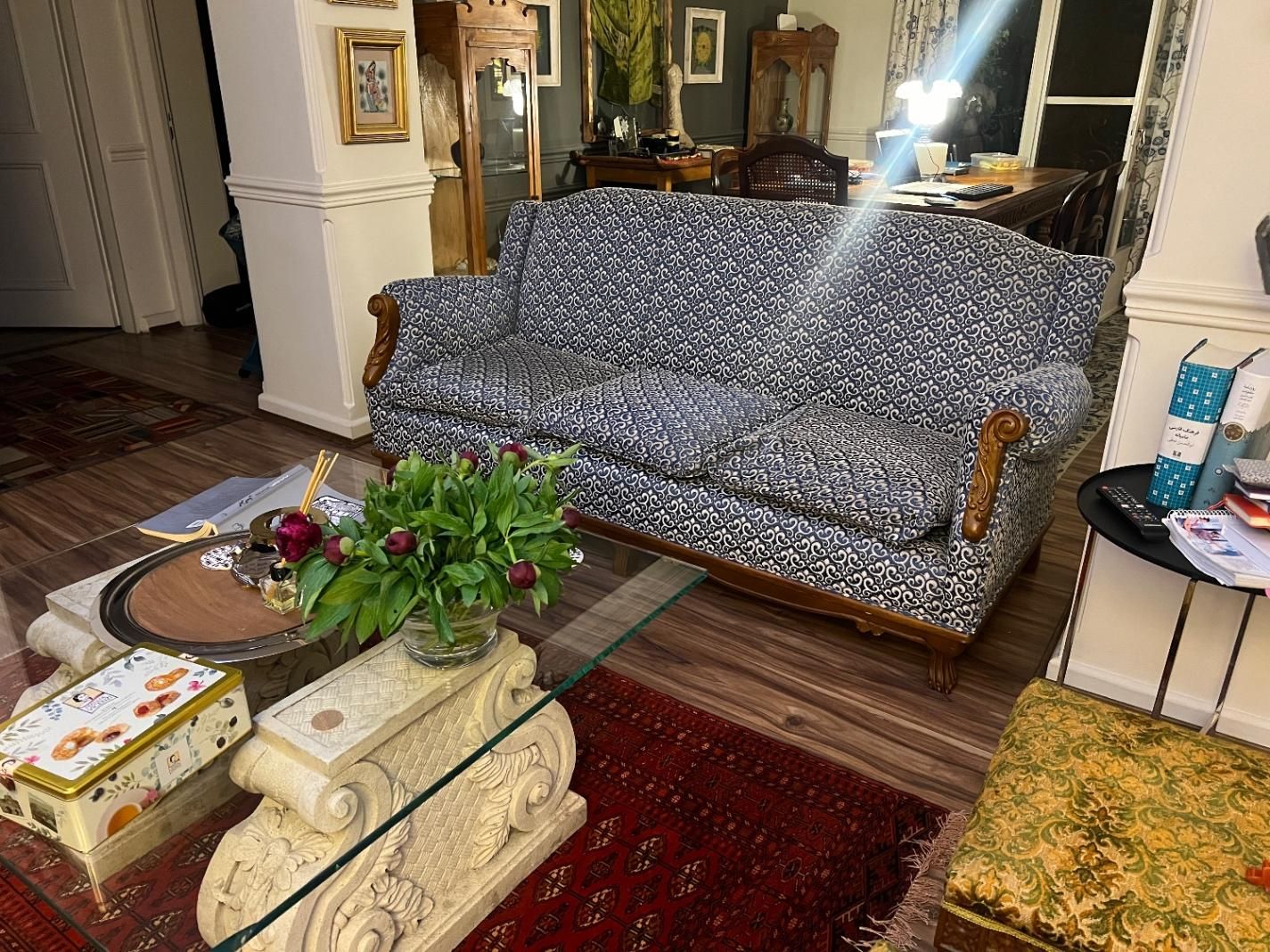 کاناپه سه نفره پارچه و چوب|مبلمان خانگی و میز عسلی|تهران, امانیه|دیوار