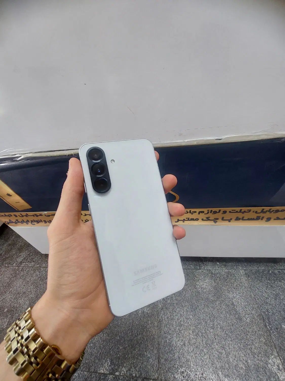 a56 256 ram 12|موبایل|تبریز, |دیوار