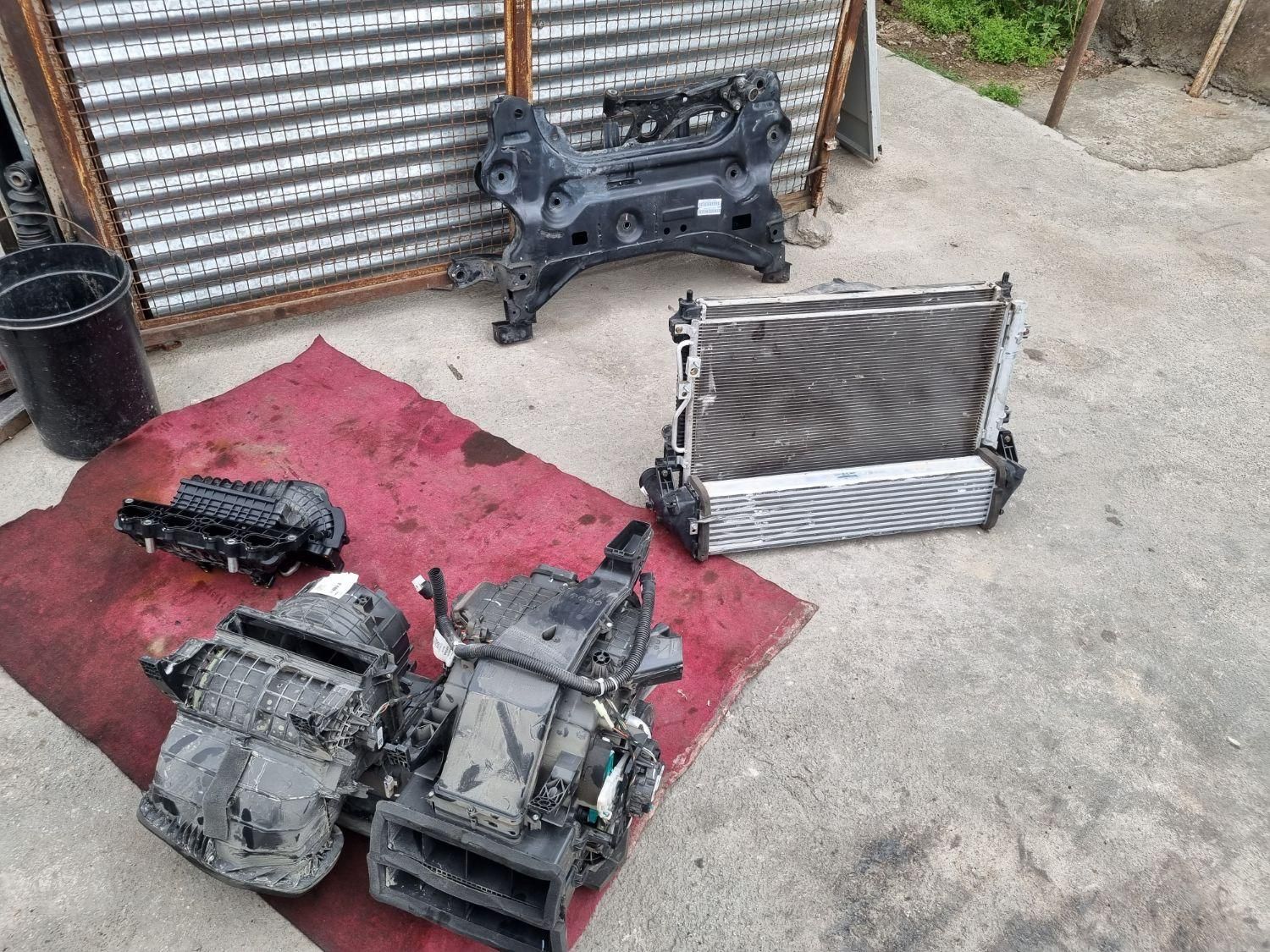 لوازم استوک.جک j7بدنه.وغیره|قطعات یدکی و لوازم جانبی|تهران, علی‌آباد|دیوار