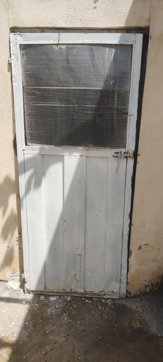 درب حمام ورودی  و پنجرە pvc|مصالح و تجهیزات ساختمان|مهاباد (آذربایجان غربی), |دیوار