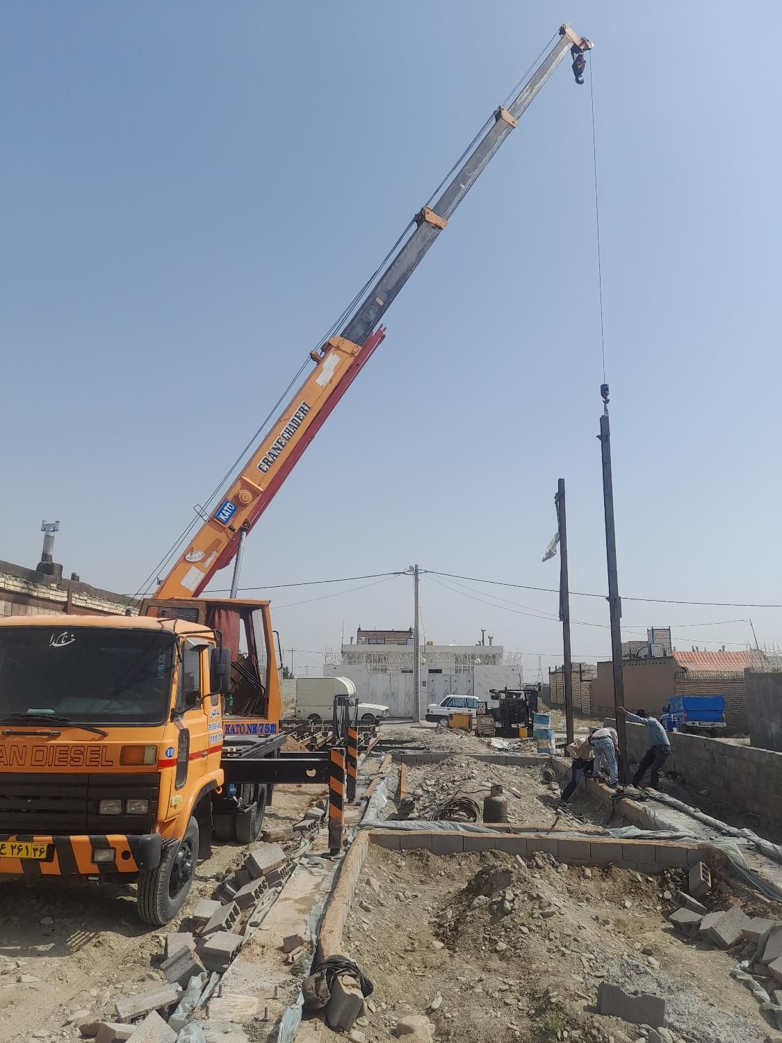 جرثقیل۷تن۱۰تن ۳۰تن،چناران،گلبهار شهرک صنعتی..|خدمات حمل و نقل|چناران, |دیوار