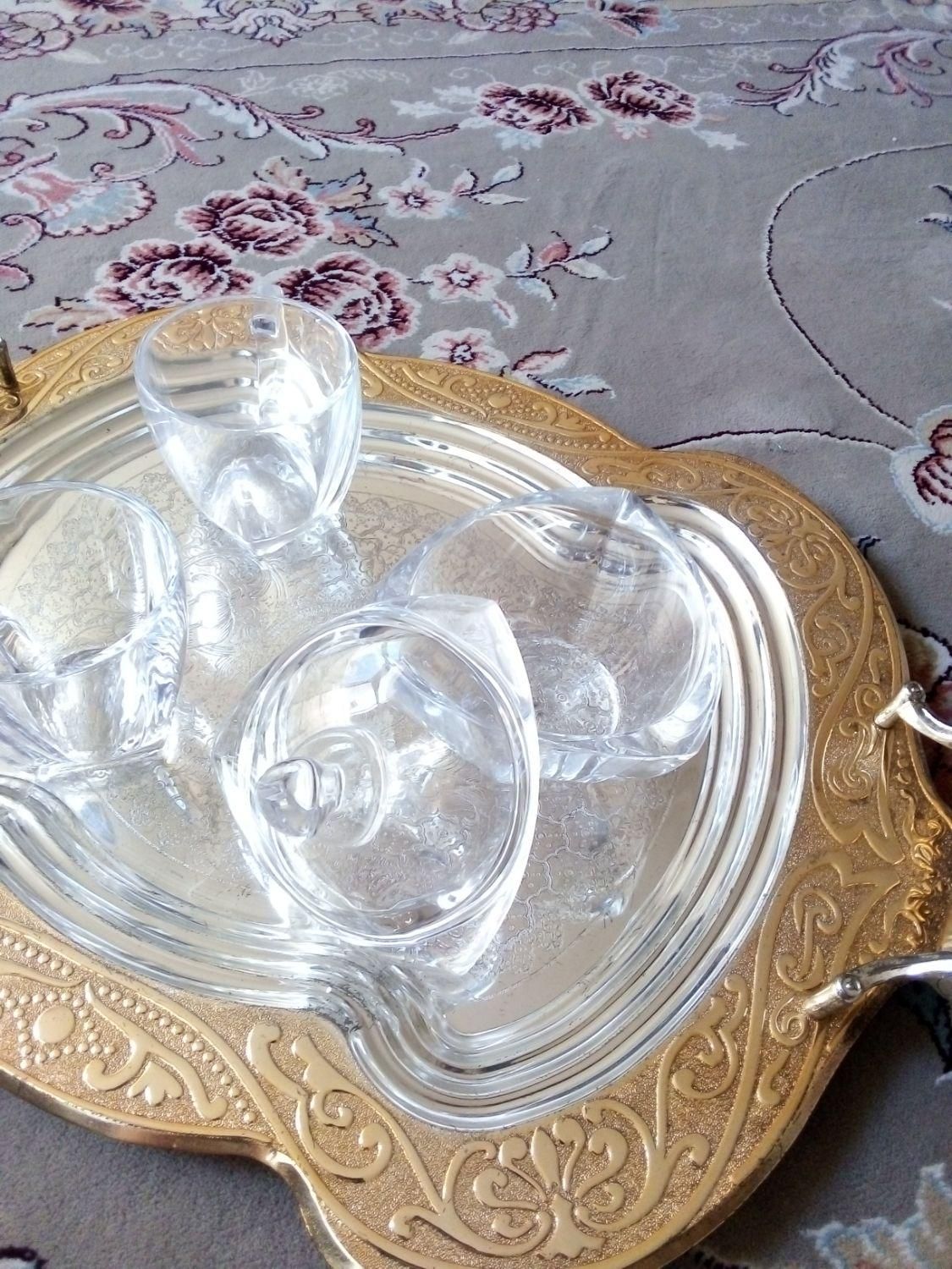 استکان قندان|ظروف سرو و پذیرایی|اصفهان, لاله|دیوار