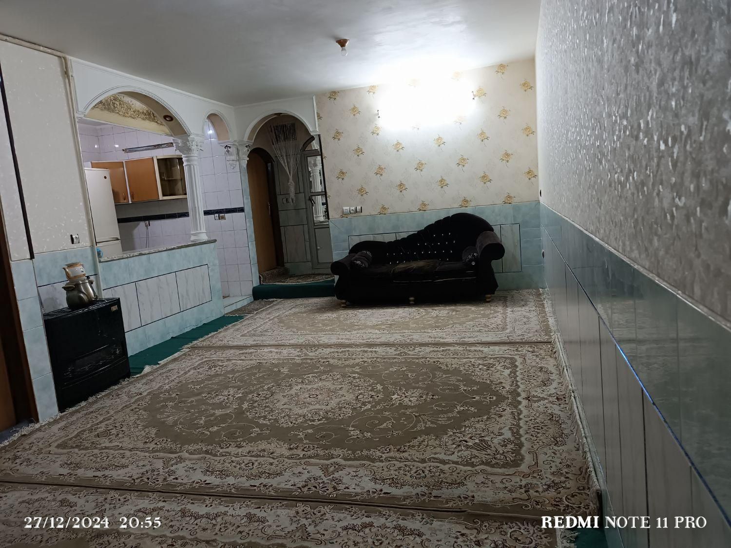 اجاره سویت با پارکینگ|اجارهٔ کوتاه‌مدت آپارتمان و سوئیت|باغ بهادران, |دیوار
