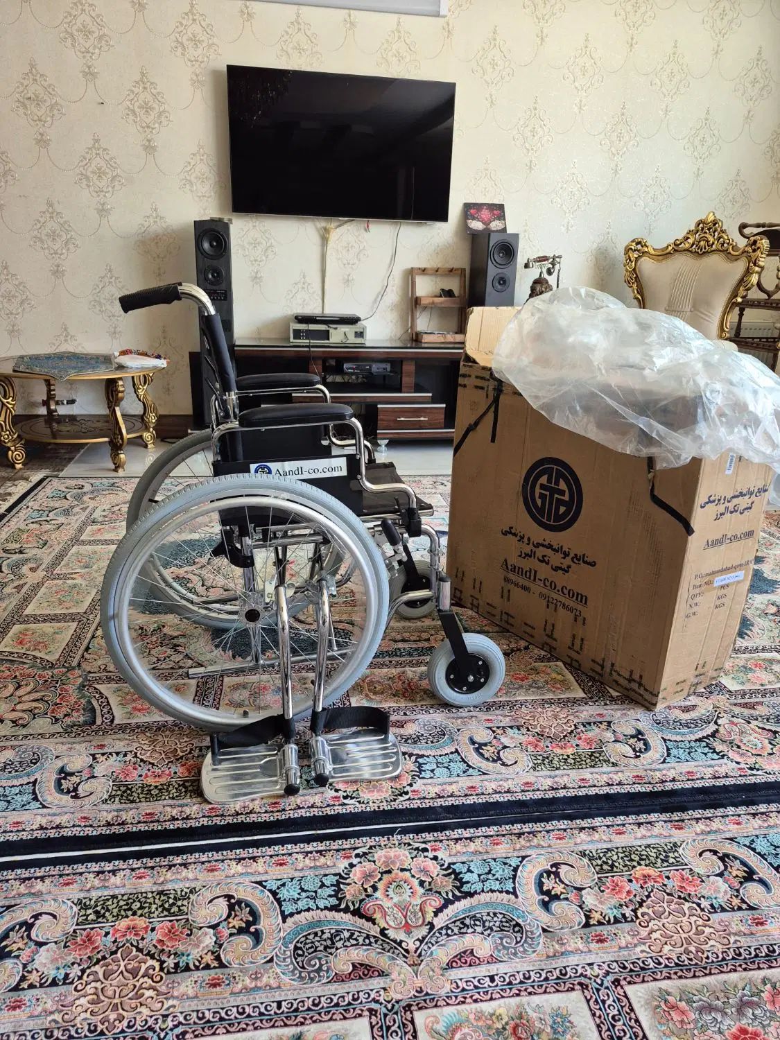 ویلچر تایوانی اصلی اکبند سایز ۴۰ فوق العاده سبک|آرایشی، بهداشتی، درمانی|اصفهان, رزمندگان|دیوار