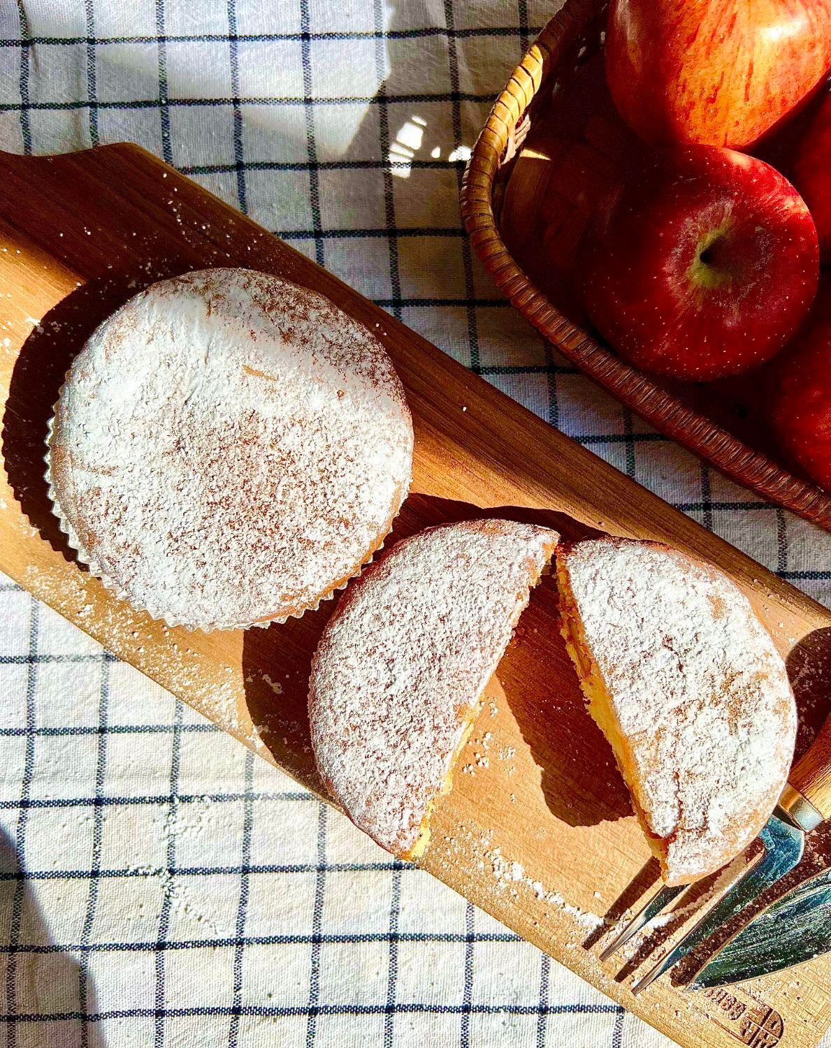 کیک و شیرینی خانگی لَوی (lavie.homepastry)|خوردنی و آشامیدنی|تهران, شهر‌زیبا|دیوار