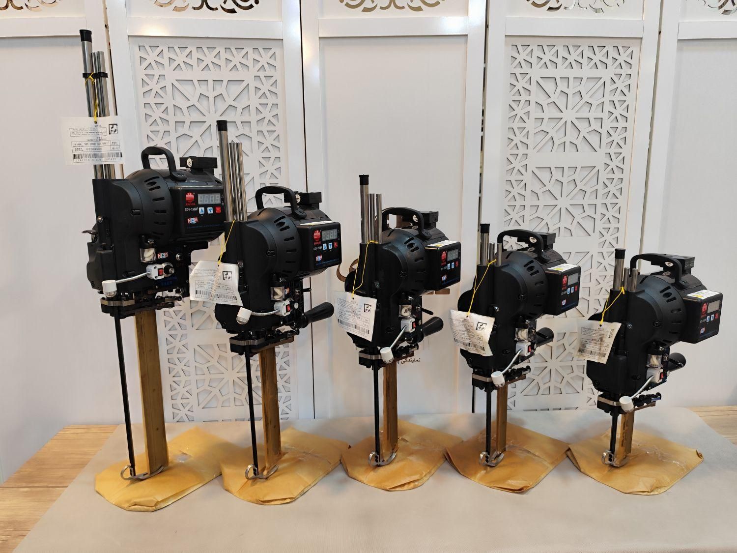 قیچی عمود کامپیوتری دور متغیر در سایزهای مختلف|لوازم خیاطی و بافتنی|مشهد, سپاد|دیوار