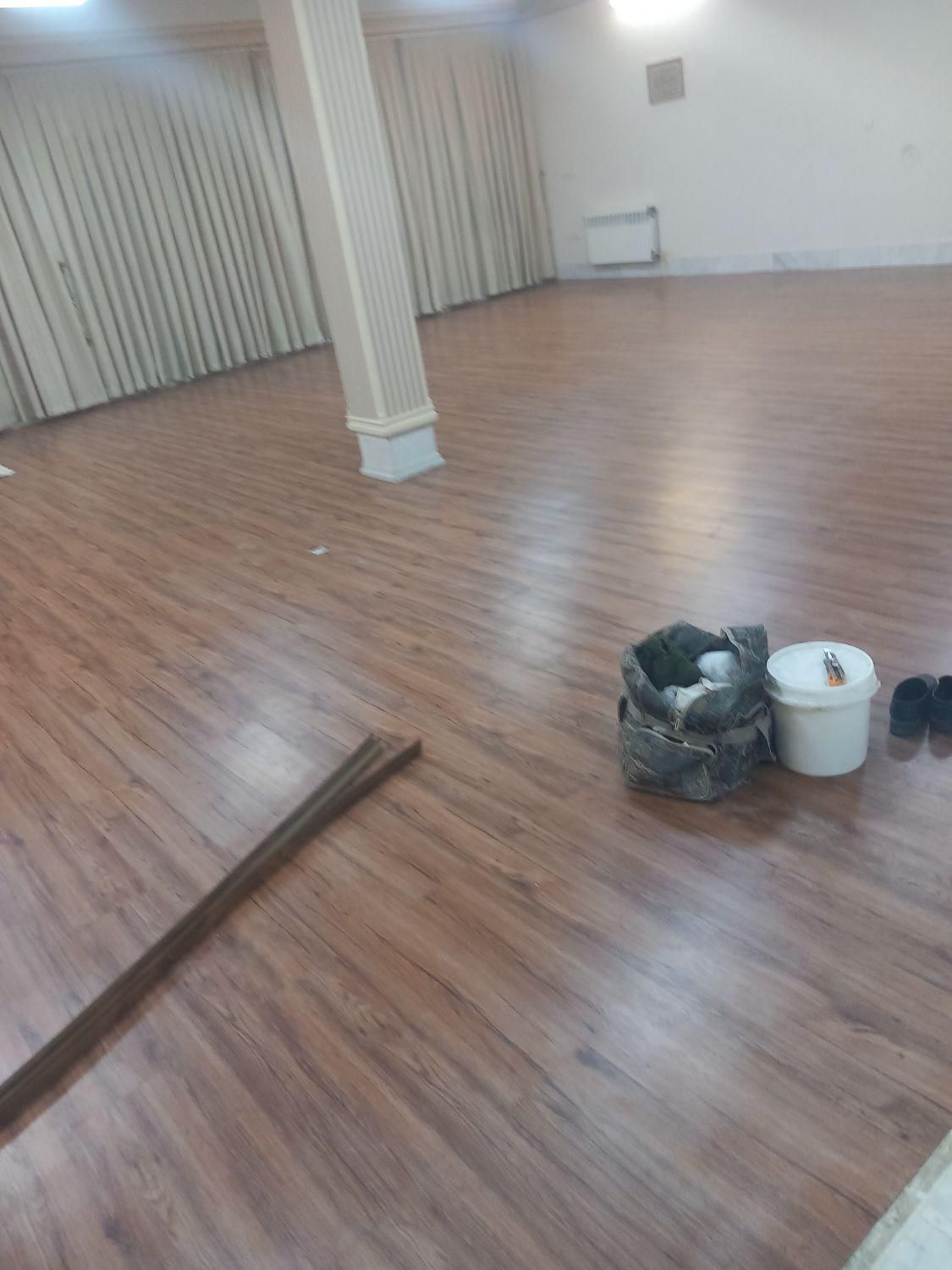 کفپوش|خدمات پیشه و مهارت|قم, قلعه یزدیها|دیوار