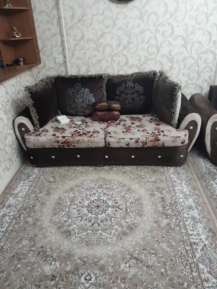 مبل 6 نفره نو و تمیز|مبلمان خانگی و میز عسلی|تهران, راه آهن|دیوار