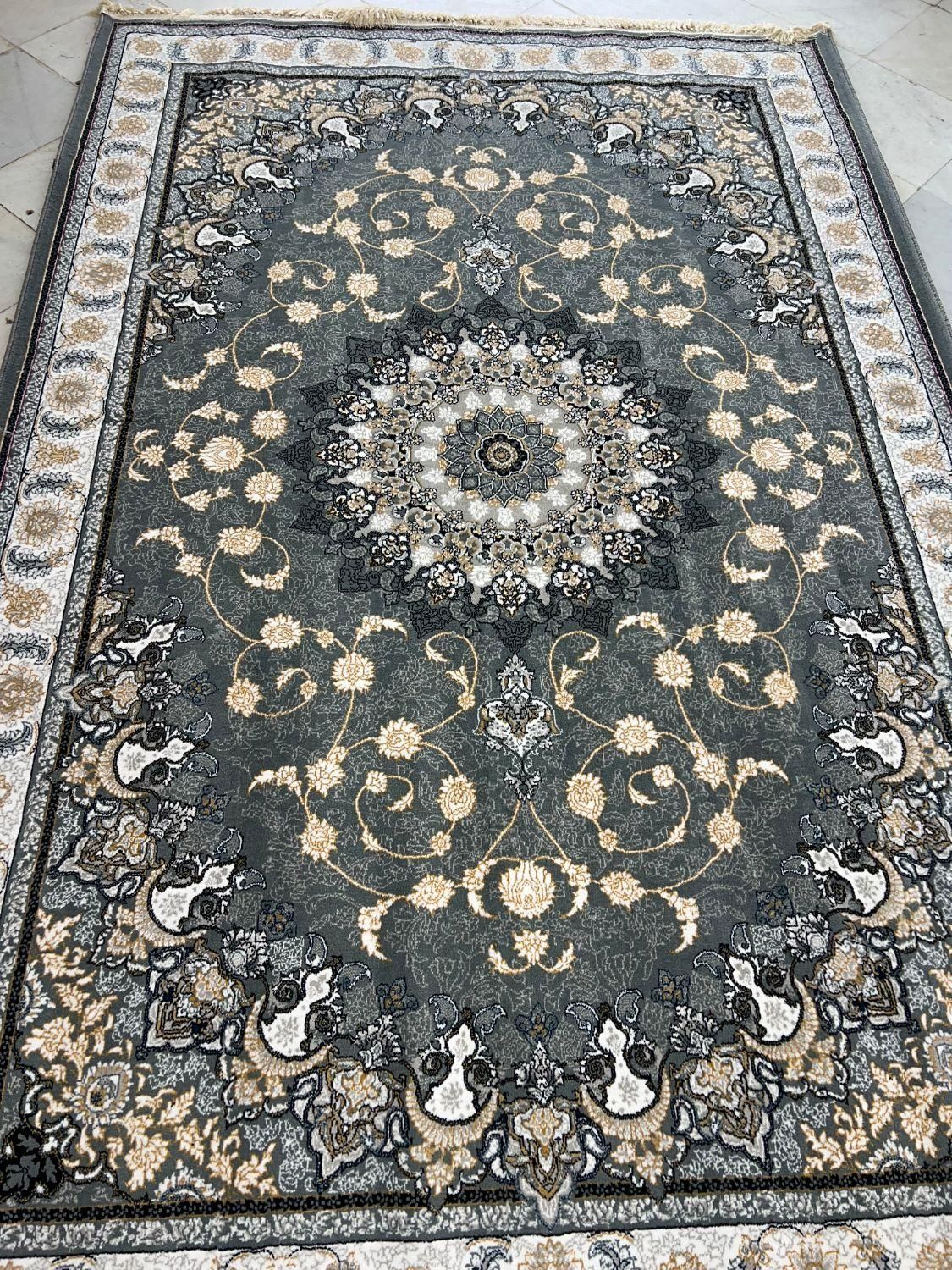 فرش12متری 700شانه|فرش|زاهدان, |دیوار