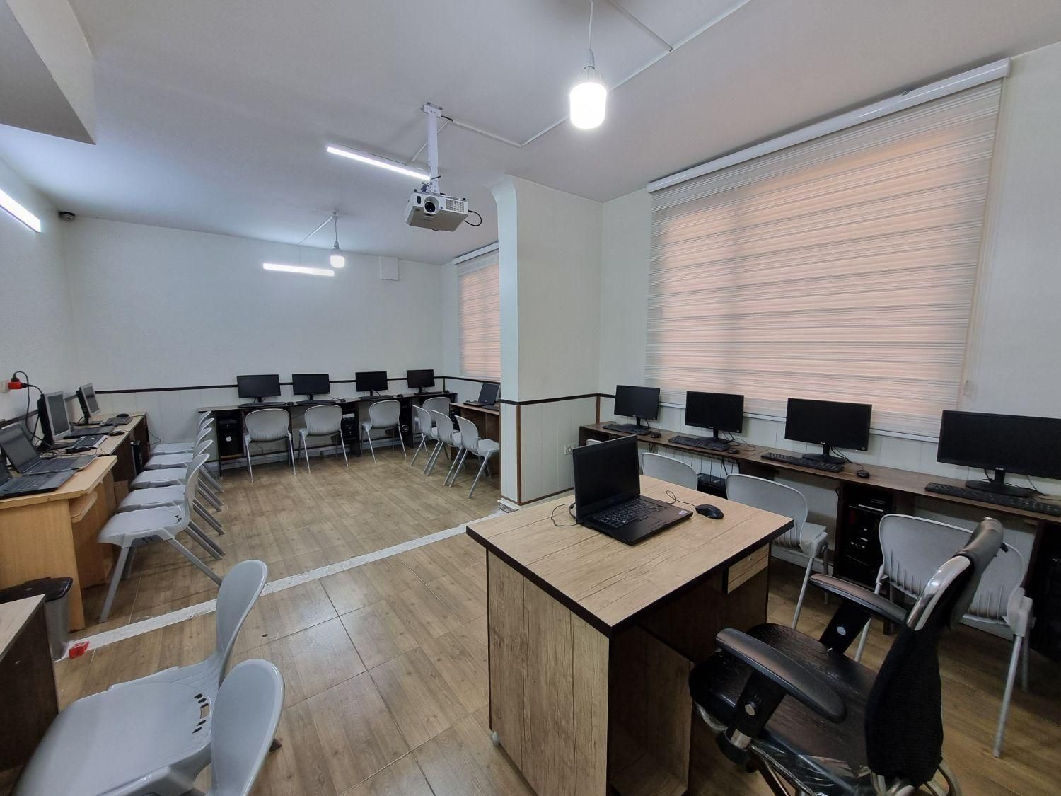 آموزش کامپیوترICDl حسابداری برنامه نویسی|خدمات آموزشی|محمدیه-قزوین, |دیوار