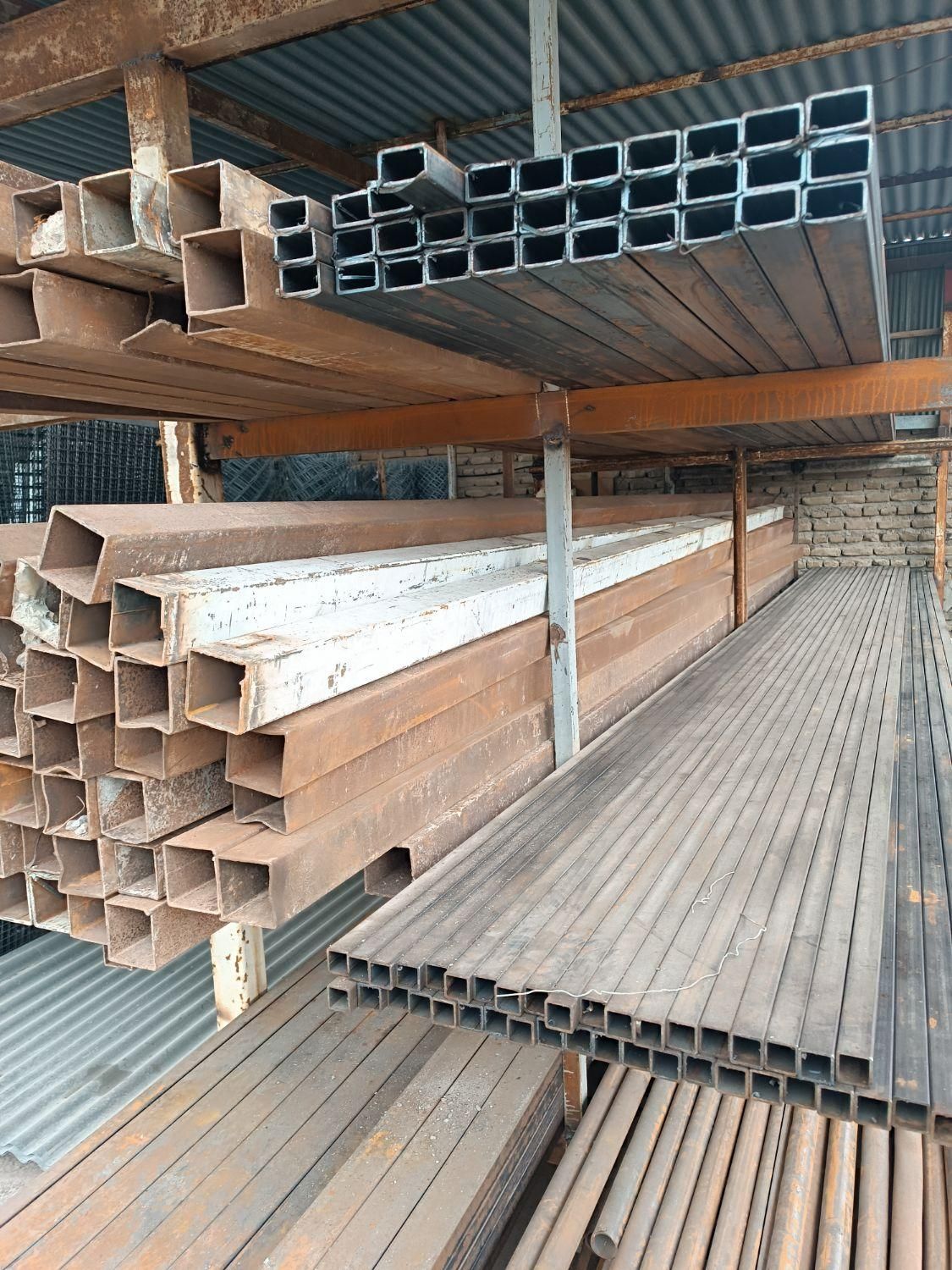 آهن دست دوم قوطی لوله حلب صفحه ورق  فنس تیرآهن|مصالح و تجهیزات ساختمان|گرگان, |دیوار