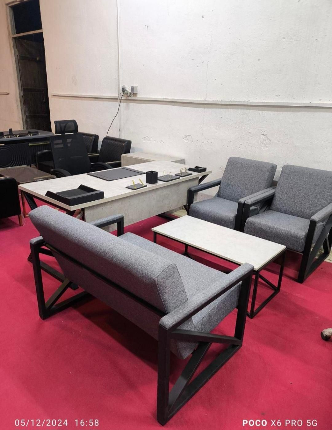 مبلمان صندلی میز صندلی اداری مدل مدرن|مبلمان اداری|تهران, یافت آباد جنوبی|دیوار