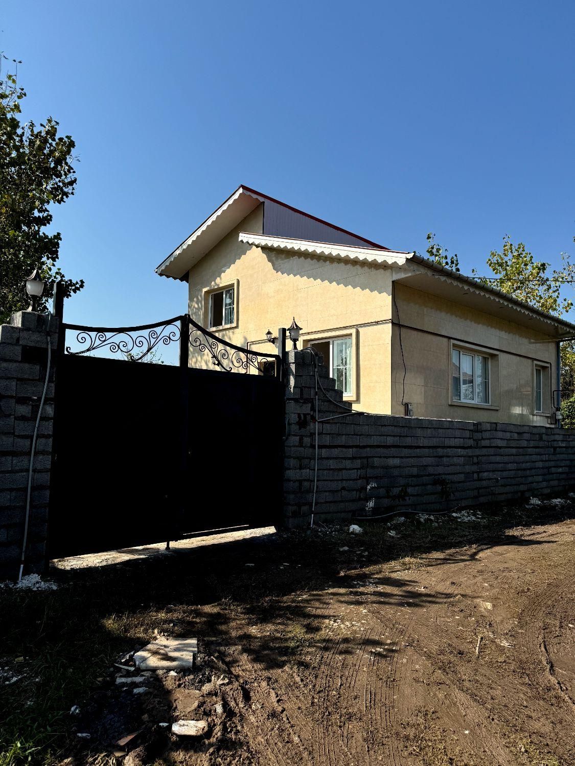 ویلای دوبلکس نوساز درلاهیجان|اجارهٔ کوتاه‌مدت ویلا و باغ|لاهیجان, لیالستان|دیوار