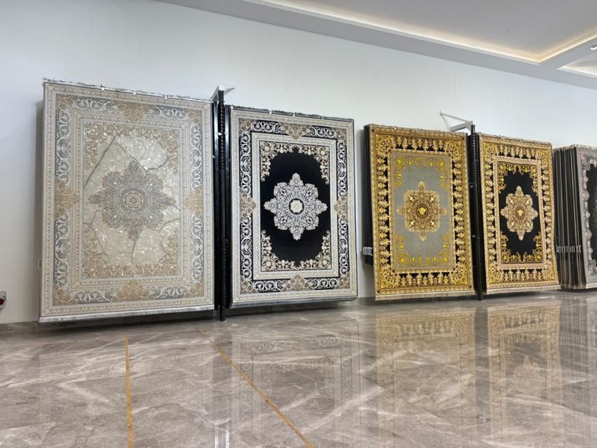 فرش پردیسان طرح ورساج رنگ سبز مشکی ۱۰۰۰شانه ۴۰رج|فرش|شیراز, رکن‌آباد|دیوار