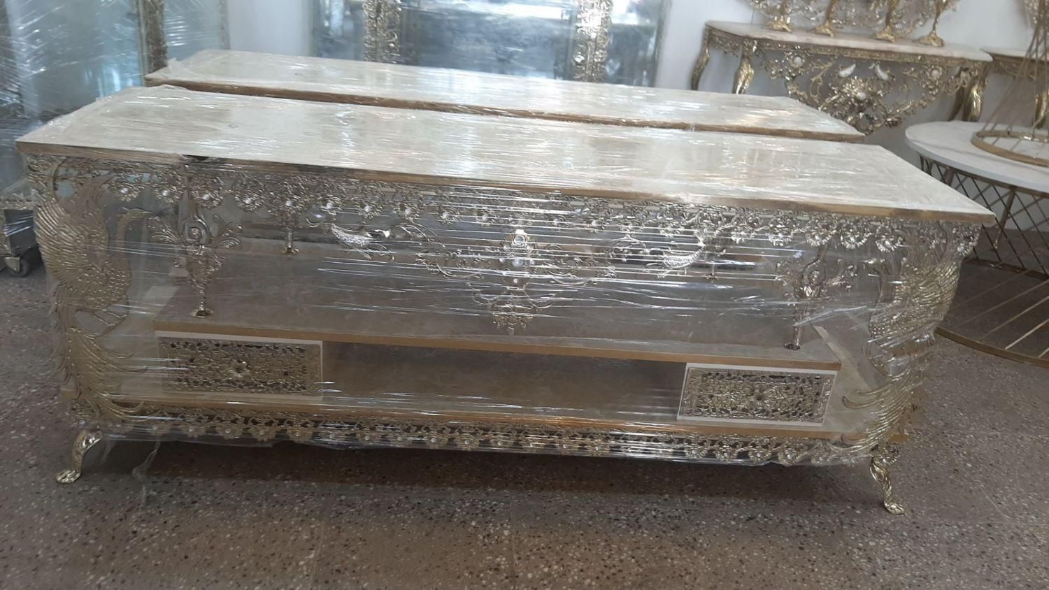 نمایشگاه  برنز قسطی|آینه|ارومیه, |دیوار