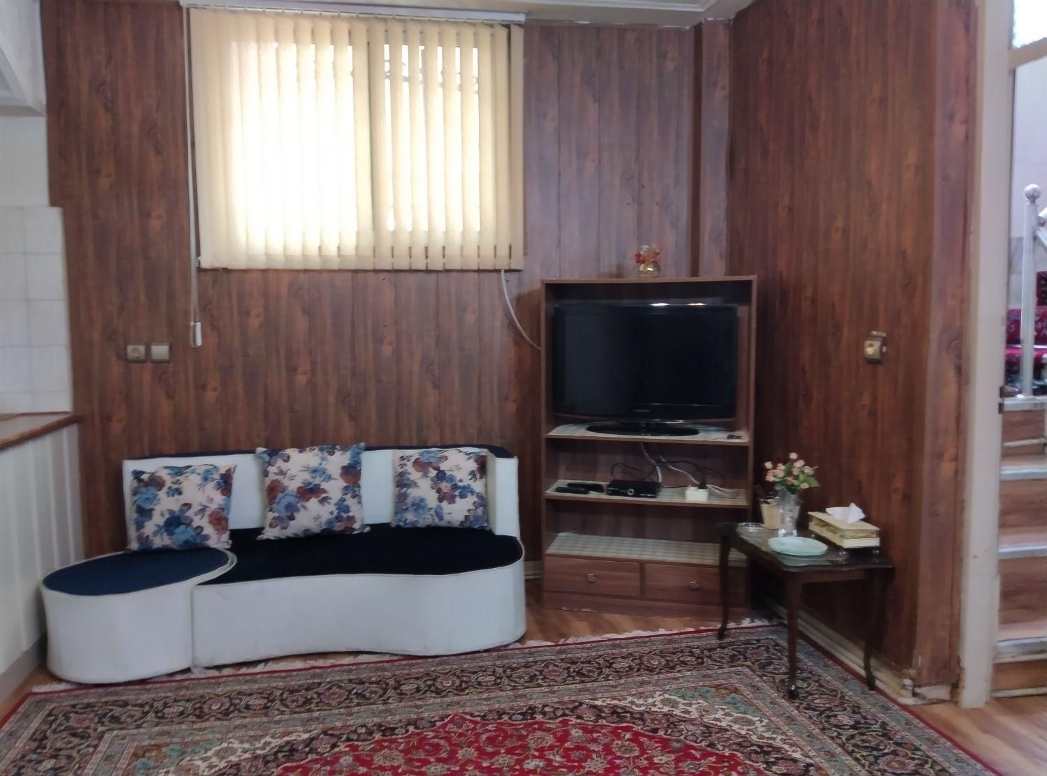اجاره روزانه/هفتگی/60متری در ملک‌شهر|اجارهٔ کوتاه‌مدت آپارتمان و سوئیت|اصفهان, ملک‌شهر|دیوار