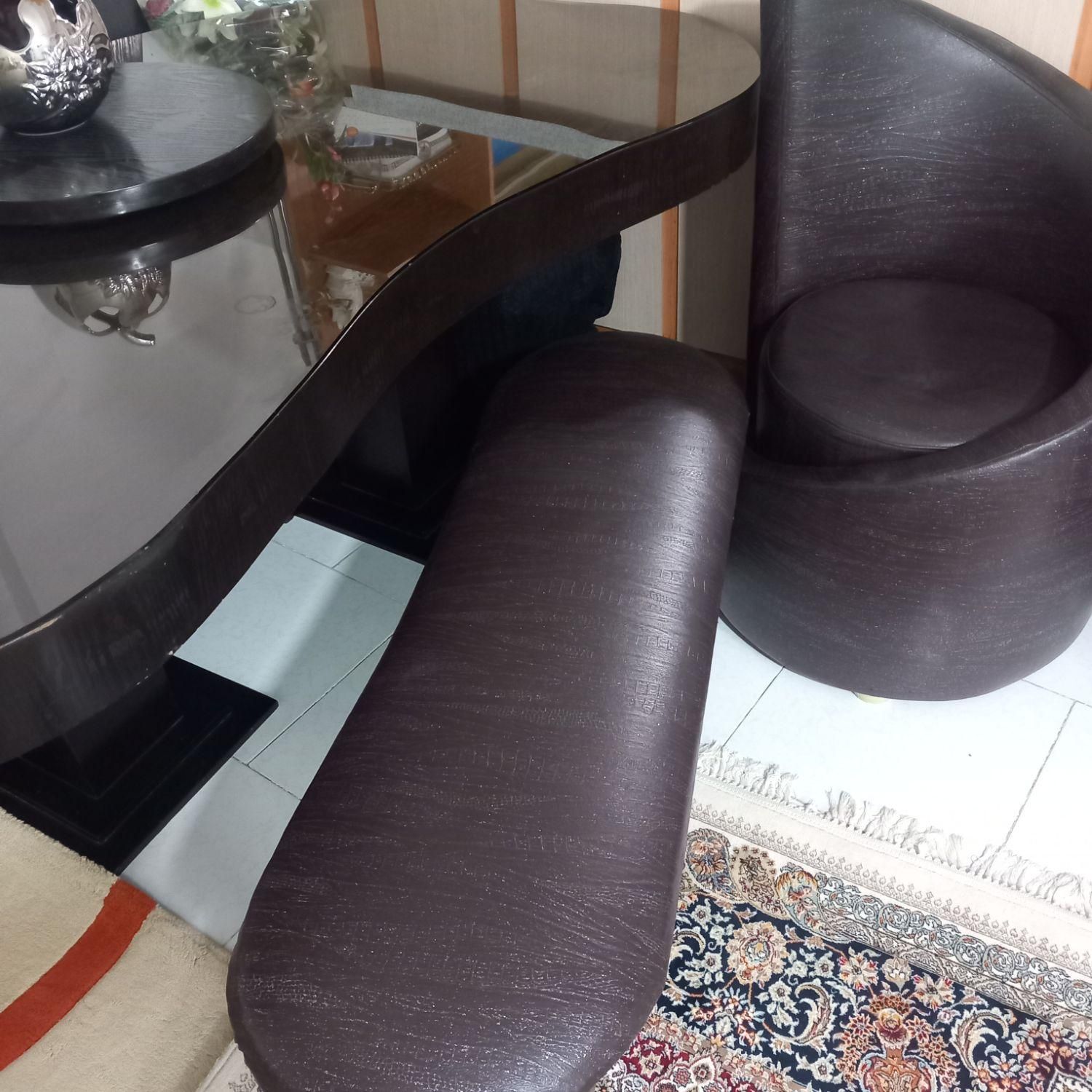 میز غذاخوری۸نفره خیلی شیک و تمیز|میز و صندلی غذاخوری|سبزوار, پیام|دیوار