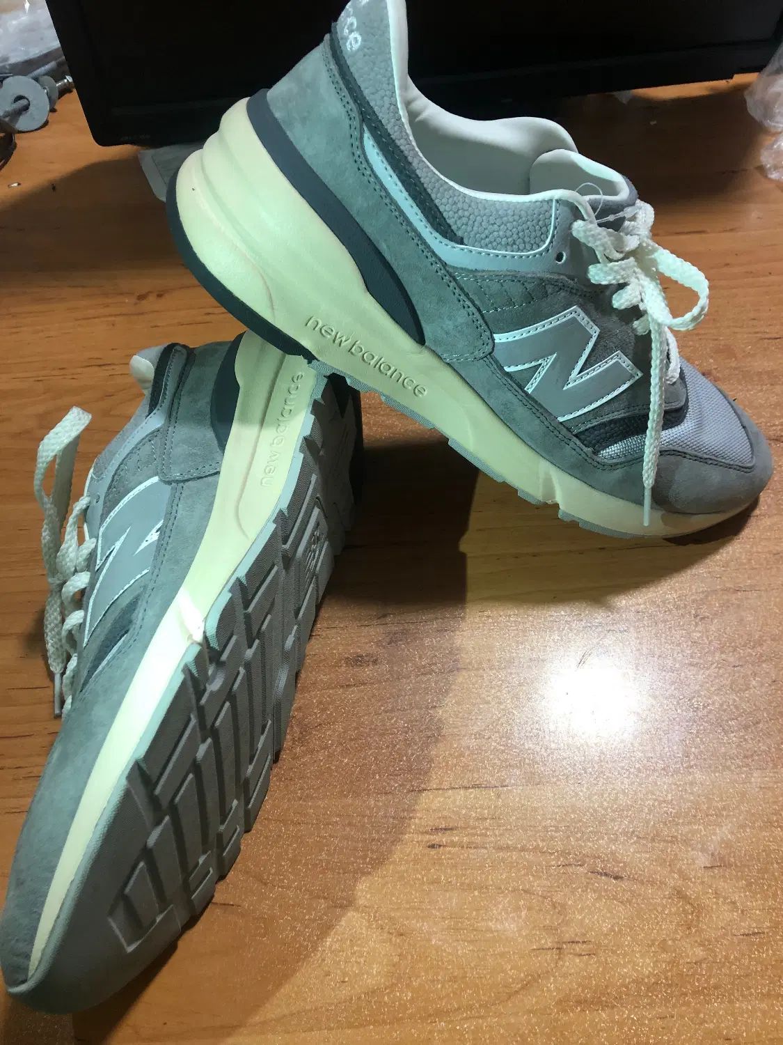 کتونی اورجینال نیو‌ بالانس 997R New Balance|کیف، کفش، کمربند|تهران, امانیه|دیوار