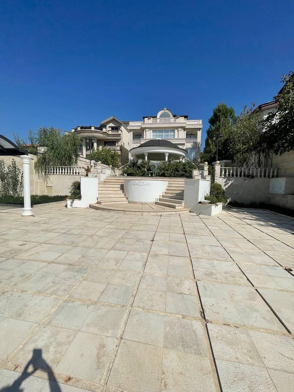 باغ ویلا  کلاسیک با مجوز ساخت و پایان کار|فروش خانه و ویلا|آبسرد, |دیوار