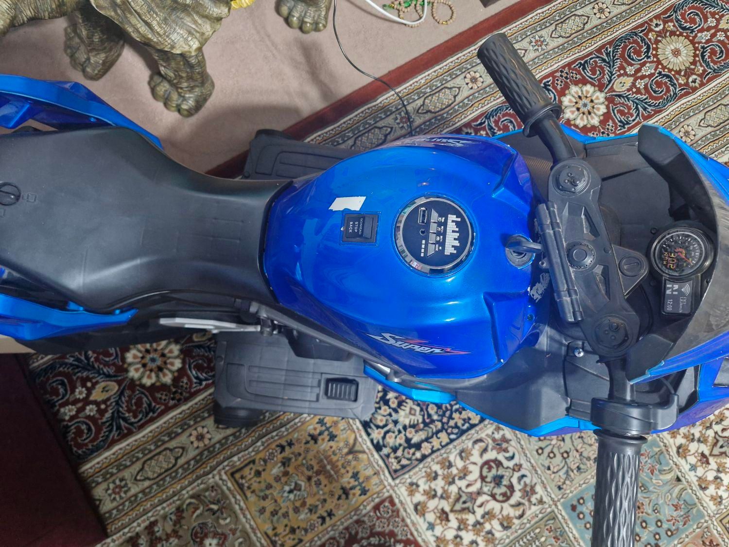 موتور شارژی آبی رنگ|اسباب‌‌بازی|لردگان, |دیوار