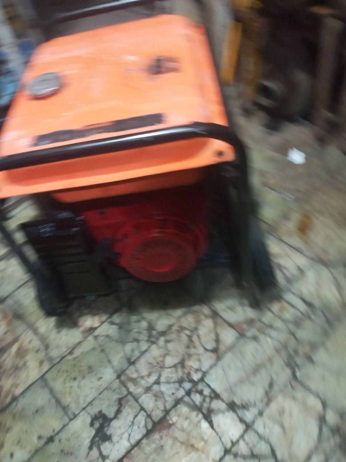 اجازه وفروش موتور برق ۷۵۰۰|ماشین‌آلات صنعتی|ری, دولت‌آباد|دیوار