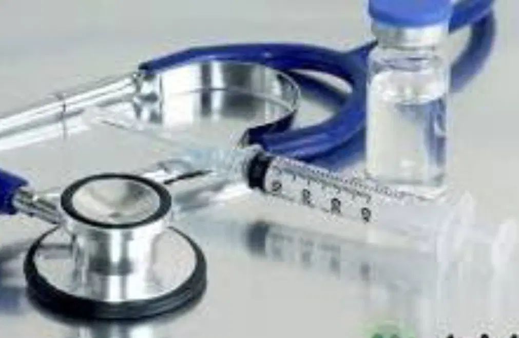 خدمات پرستاری درمنزل|خدمات آرایشگری و زیبایی|خرمآباد, |دیوار