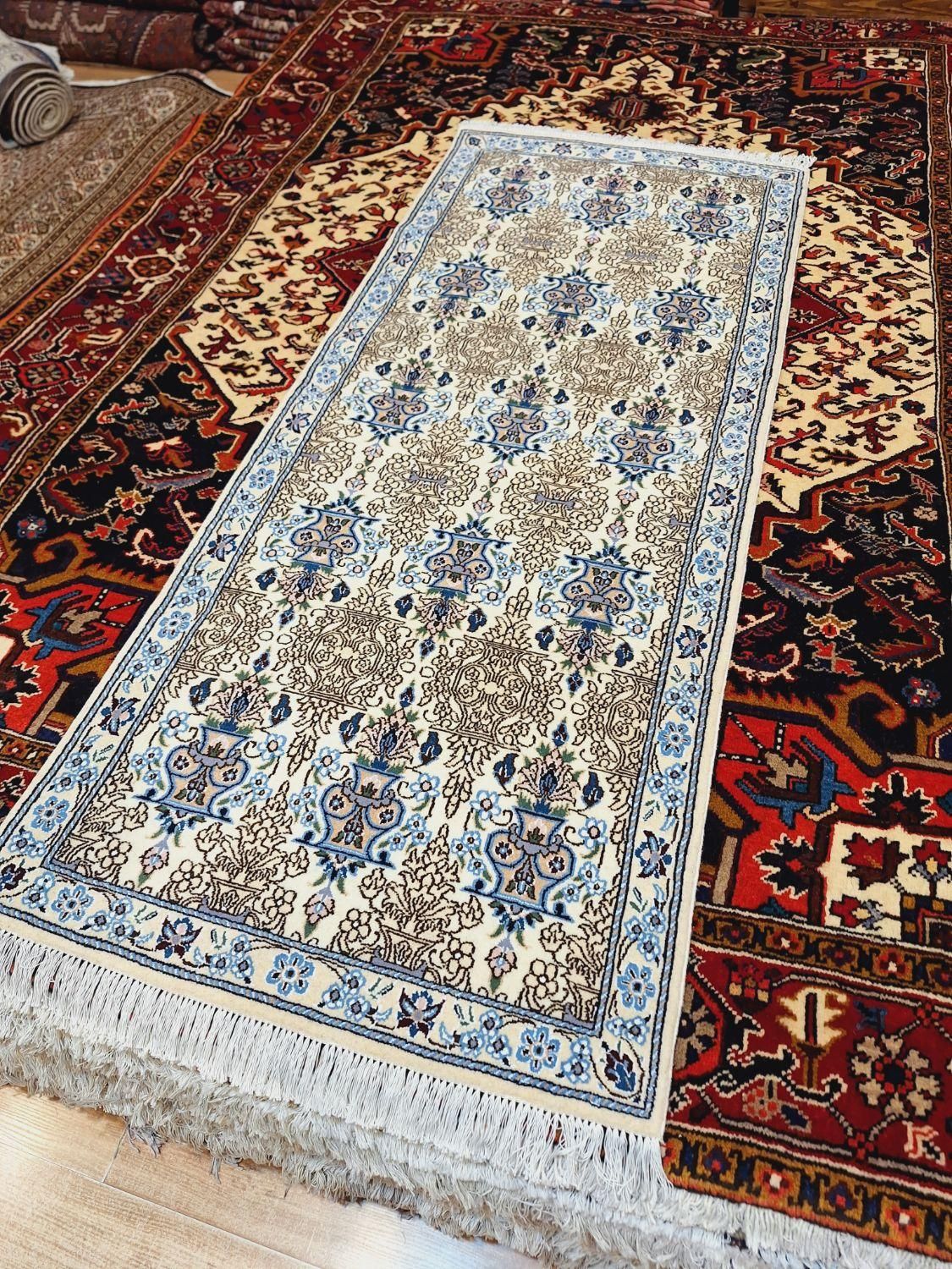 کناره دستباف نایین اصفهان کرم رنگ|فرش|تهران, اکباتان|دیوار