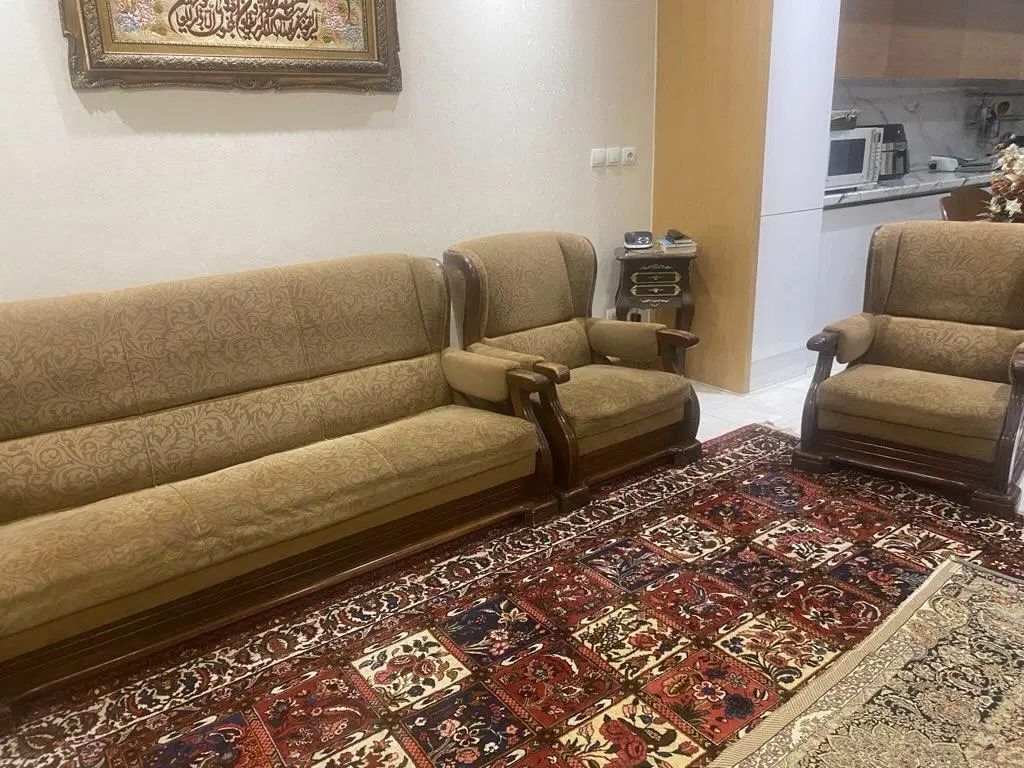 مبلمان ۷ نفره|مبلمان خانگی و میز عسلی|اصفهان, فرح آباد|دیوار