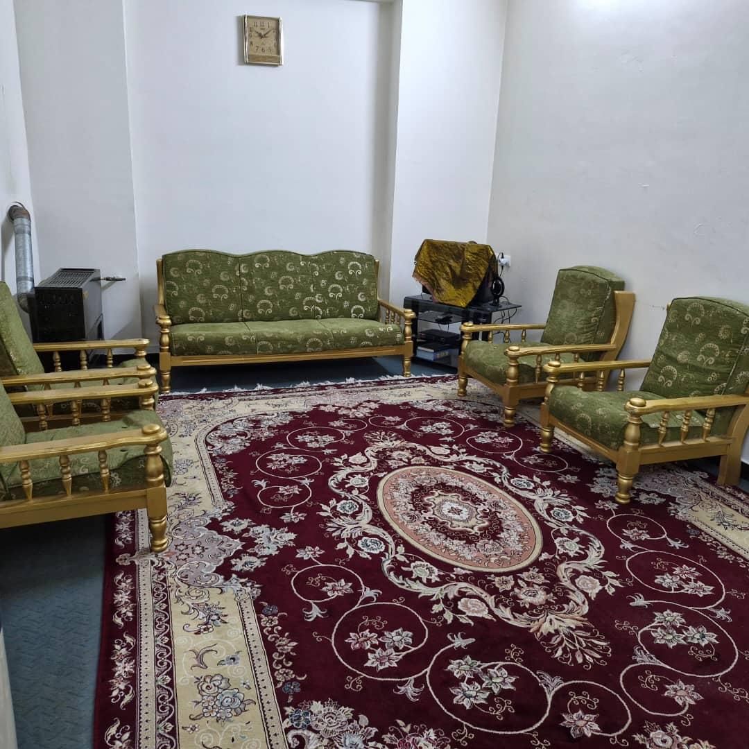 منزل مبله روزانه و هفتگی|اجارهٔ کوتاهمدت آپارتمان و سوئیت|شیراز, شهرک بهار|دیوار