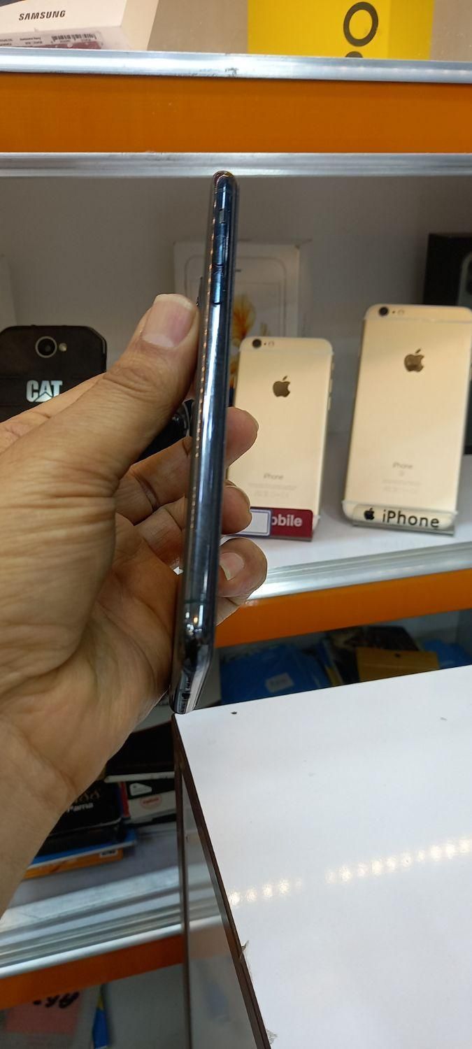 iPhone 11 Pro Max   در حد نو مهلت تست 256 دو سیم|موبایل|شیراز, ملاصدرا|دیوار