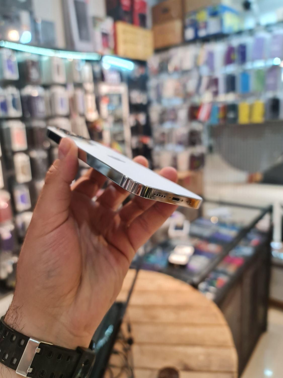 اپل iPhone 13 Pro با حافظهٔ ۲۵۶ گیگابایت|موبایل|قزوین, |دیوار