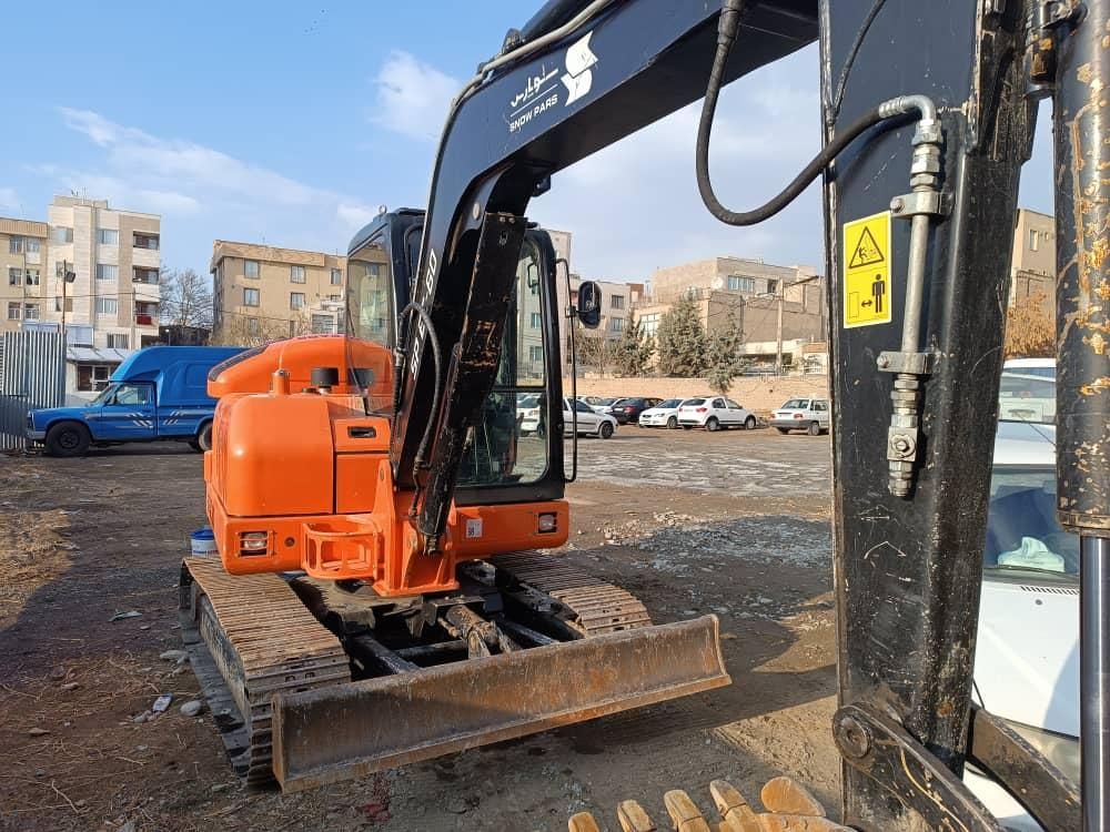 لودر بابکت بیل مکانیکی پیکور کندن باغ چاله درخت|خدمات حمل و نقل|ملایر, |دیوار