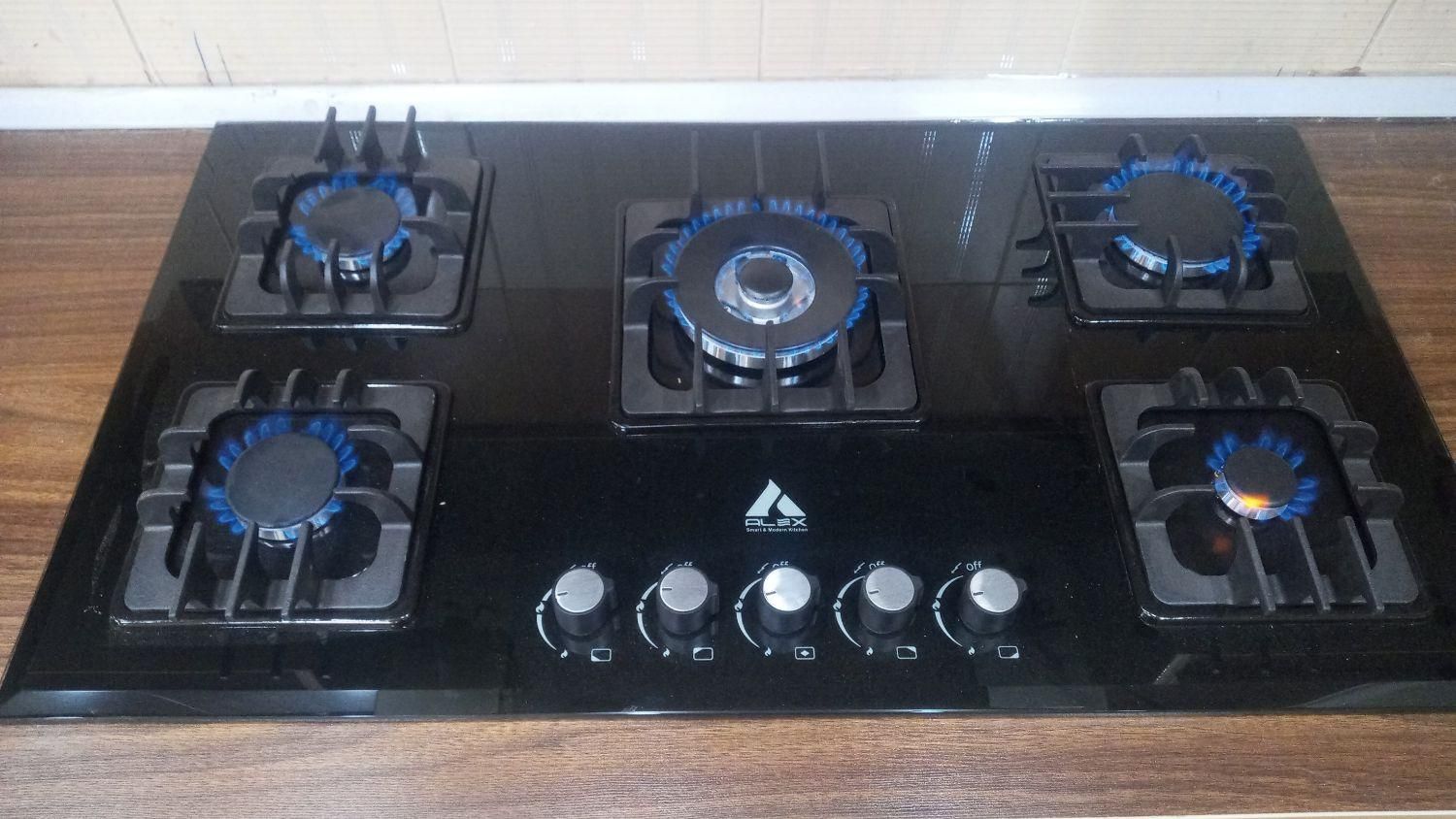 تعمیرات اجاق گاز هود تعویض شیشه آبگرمکن بخاری|خدمات پیشه و مهارت|شیراز, پانصد دستگاه ارتش|دیوار