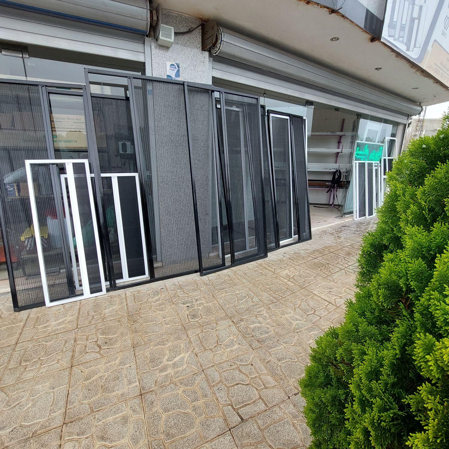 ساخت توری پلیسه و ثابت/درب و‌پنجره دوجداره upvc|خدمات پیشه و مهارت|هشتگرد, شهرک بعثت|دیوار