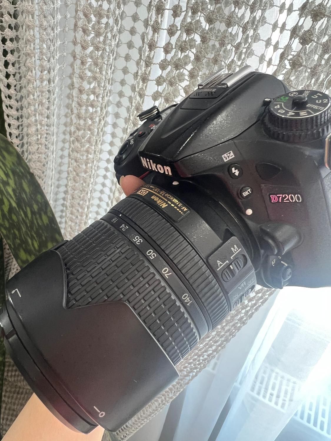 دوربین Nikon D7200 +لوازم جانبی بسیار تمیزوکم کار|دوربین عکاسی و فیلم‌برداری|اصفهان, صائب|دیوار